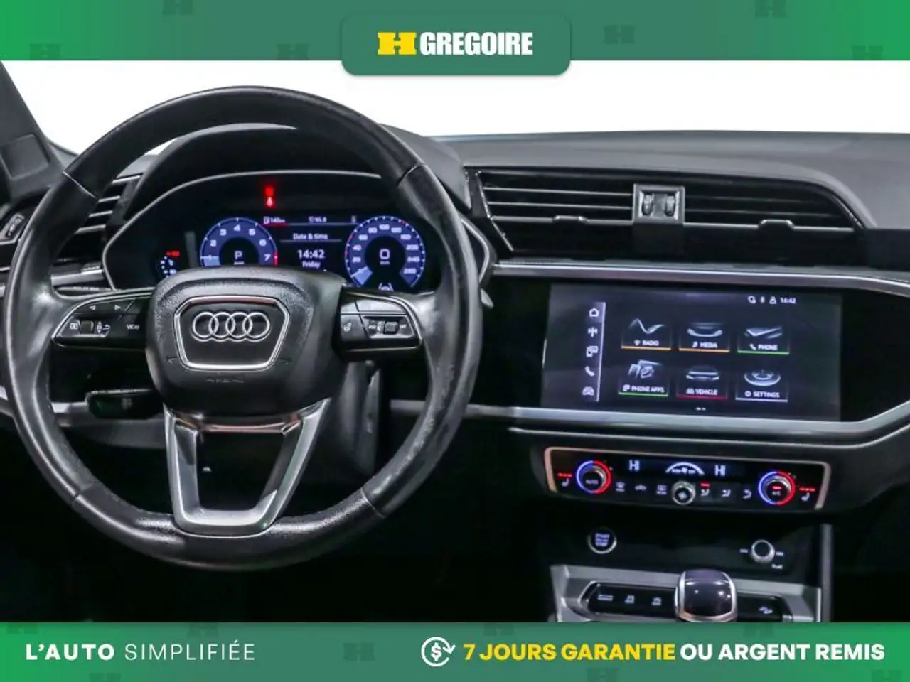 Audi Q3 снимка Audi Q3