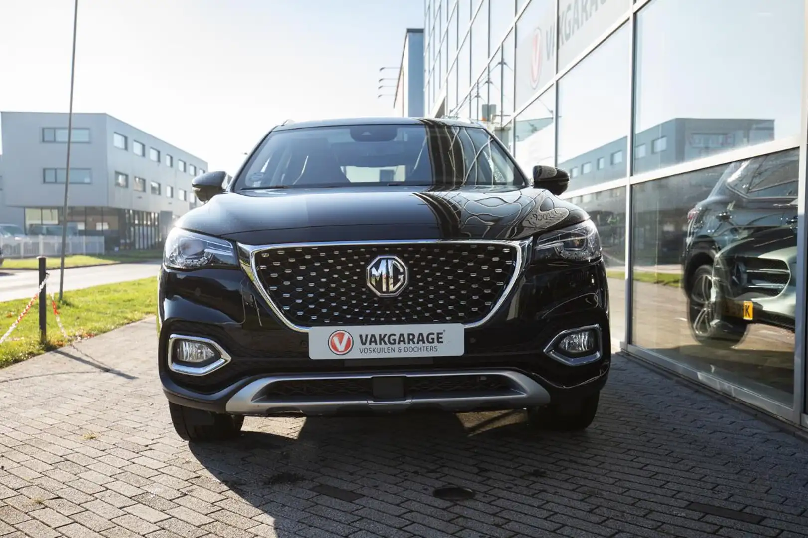MG EHS 1.5 TGDI Luxury | Leder | AppleCarplay | Camera Zwart - 2
