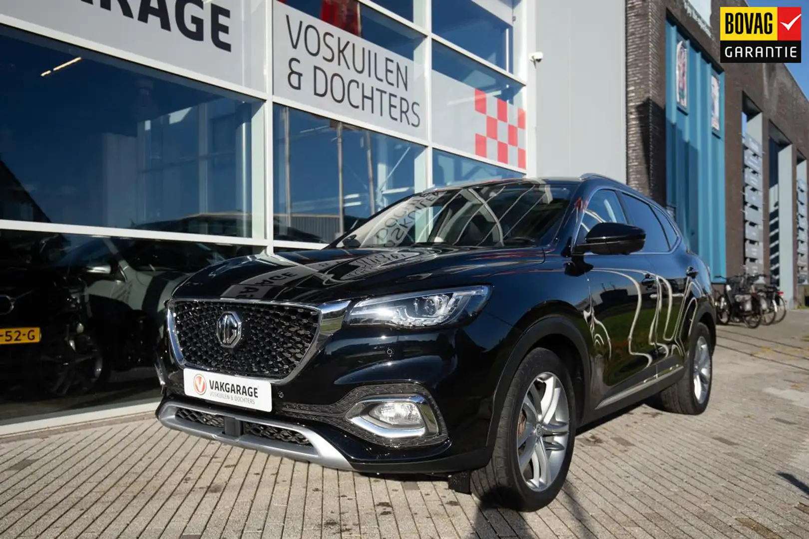 MG EHS 1.5 TGDI Luxury | Leder | AppleCarplay | Camera Zwart - 1