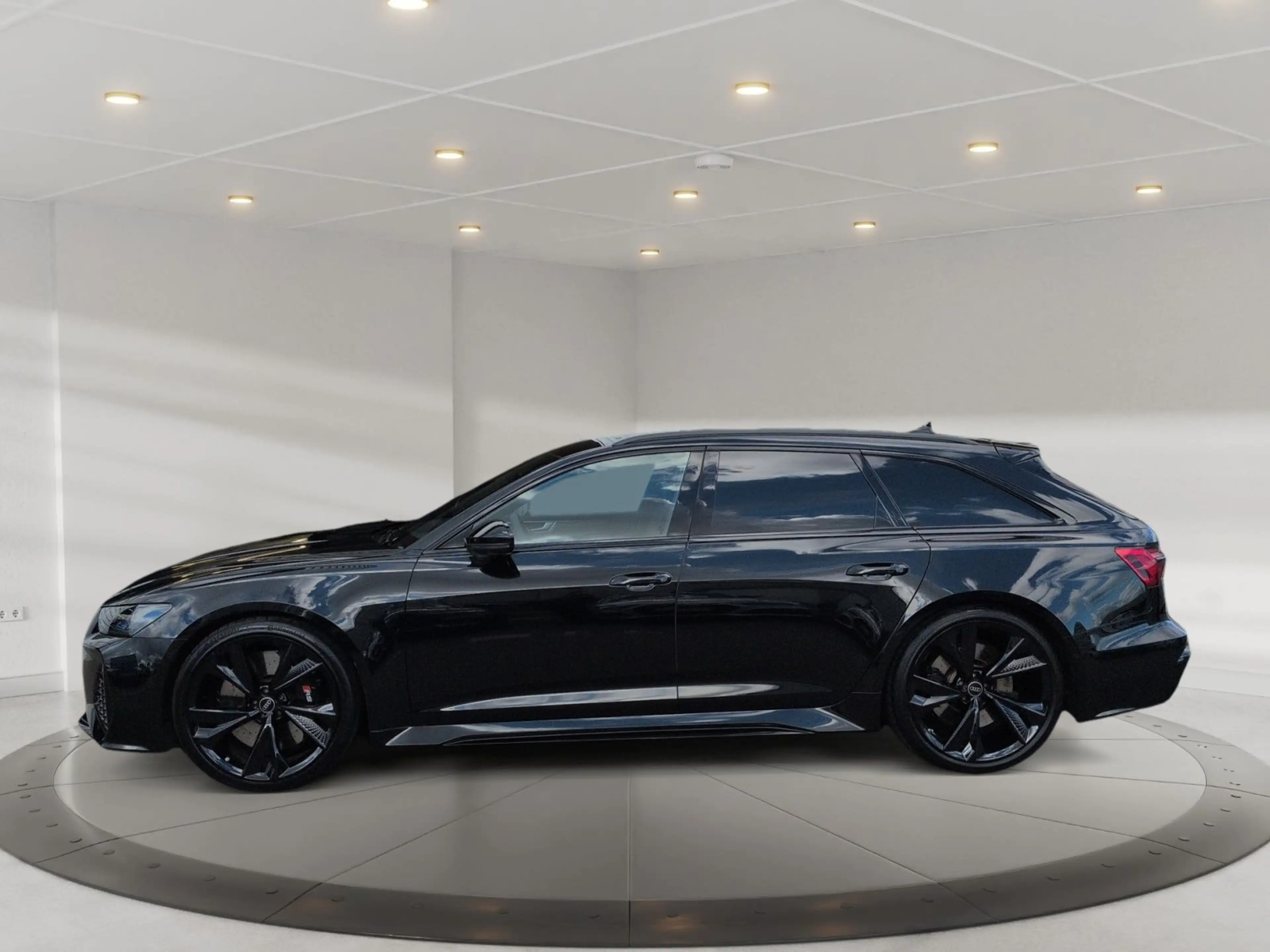 Audi RS6 6 463(630) kW(PS) tiptron — photo 4