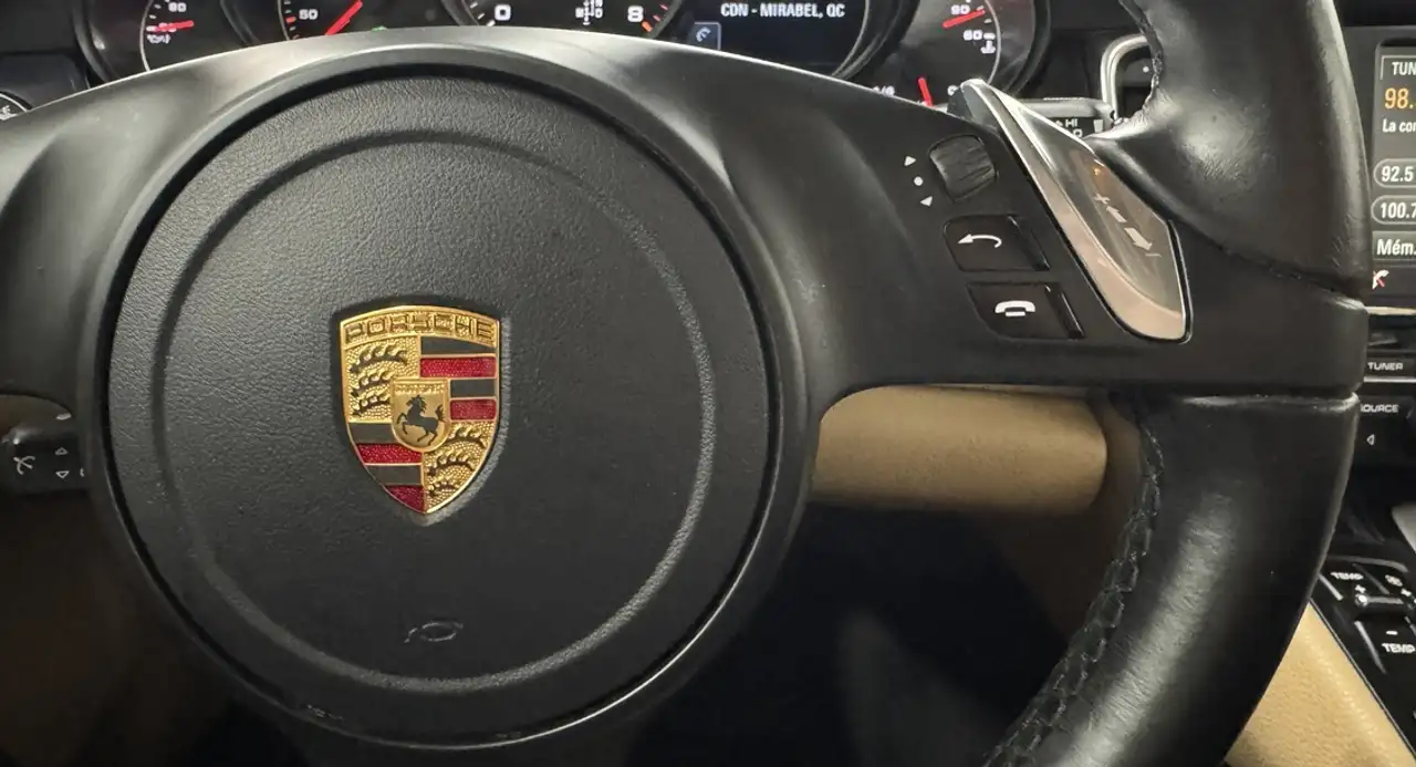 Porsche Panamera снимка Porsche Panamera