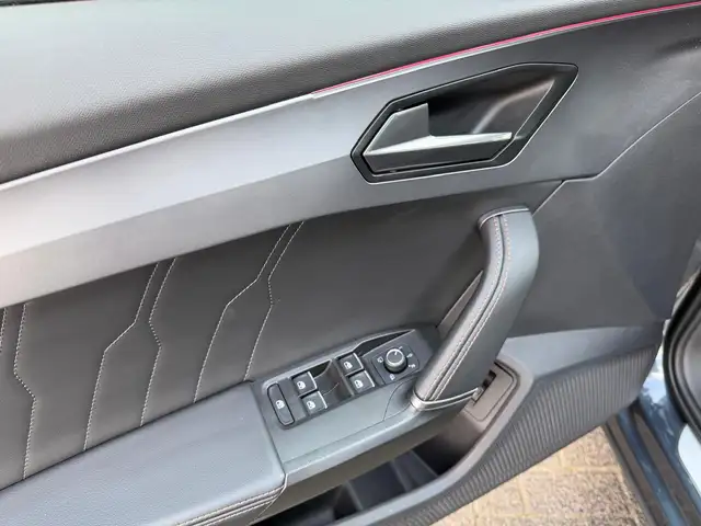 Cupra Formentor view 11
