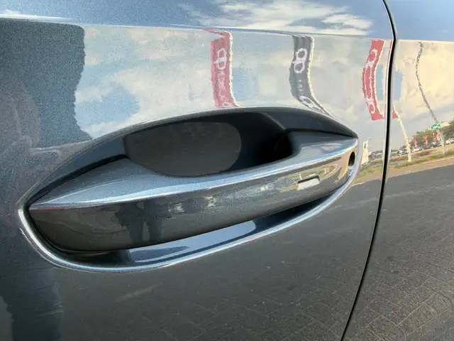 Cupra Formentor view 8