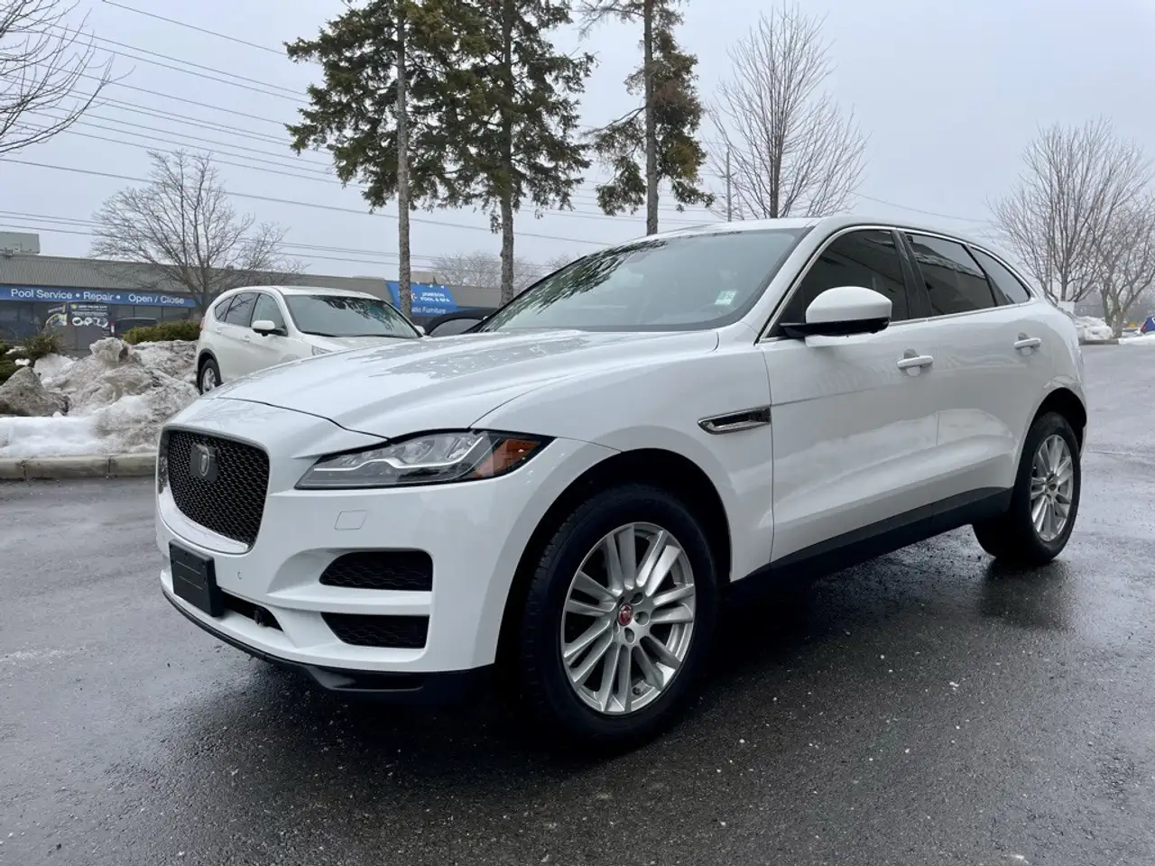 Jaguar F-Pace снимка Jaguar F-Pace