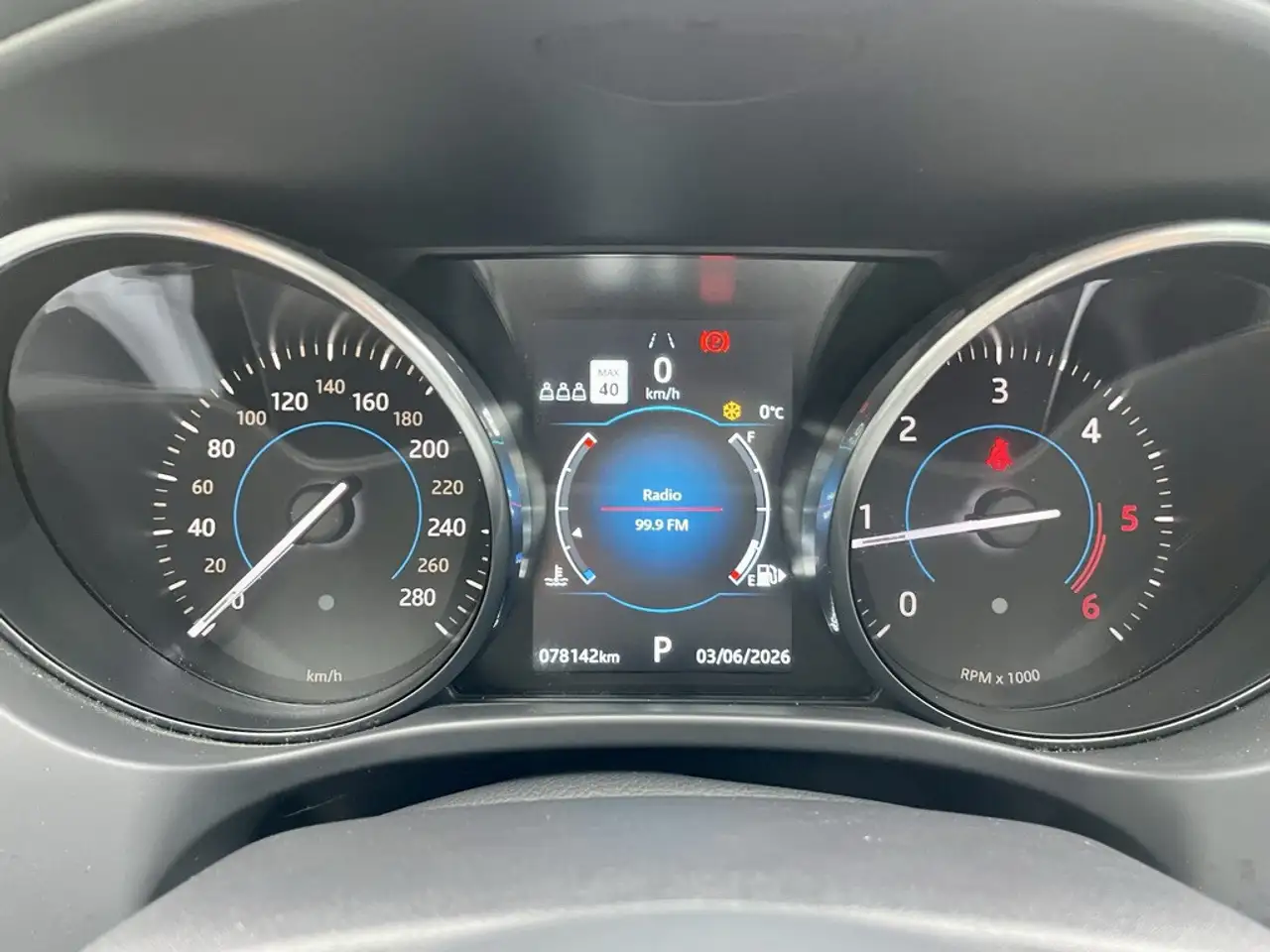 Jaguar F-Pace снимка Jaguar F-Pace