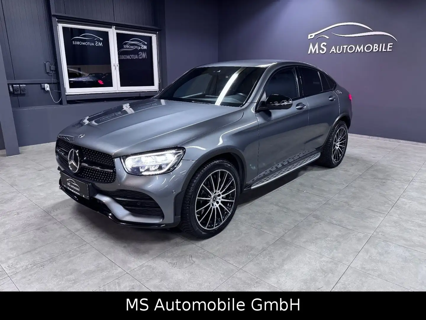 Mercedes-Benz GLC 220 d 4Matic Coupe AMG Line Grau - 2