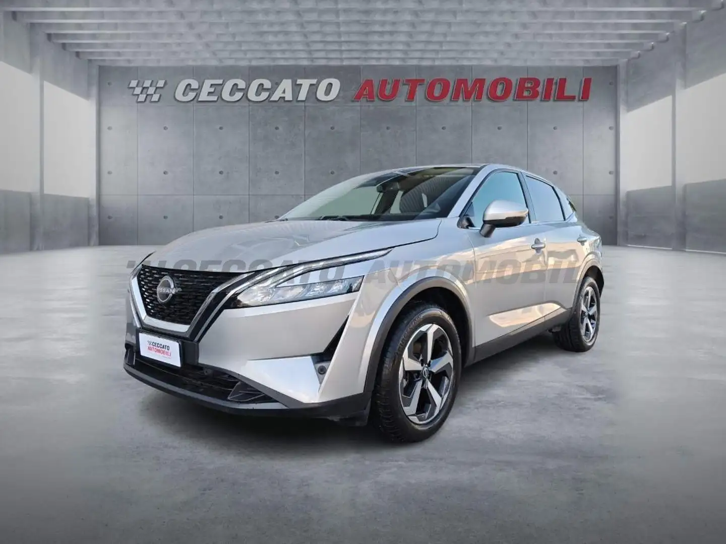 Nissan Qashqai Qashqai 1.3 mhev N-Connecta 2wd 158cv xtronic Gris - 1