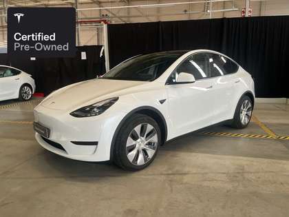 Tesla Model Y Rear-Wheel Drive “Certified Pre-Owned”