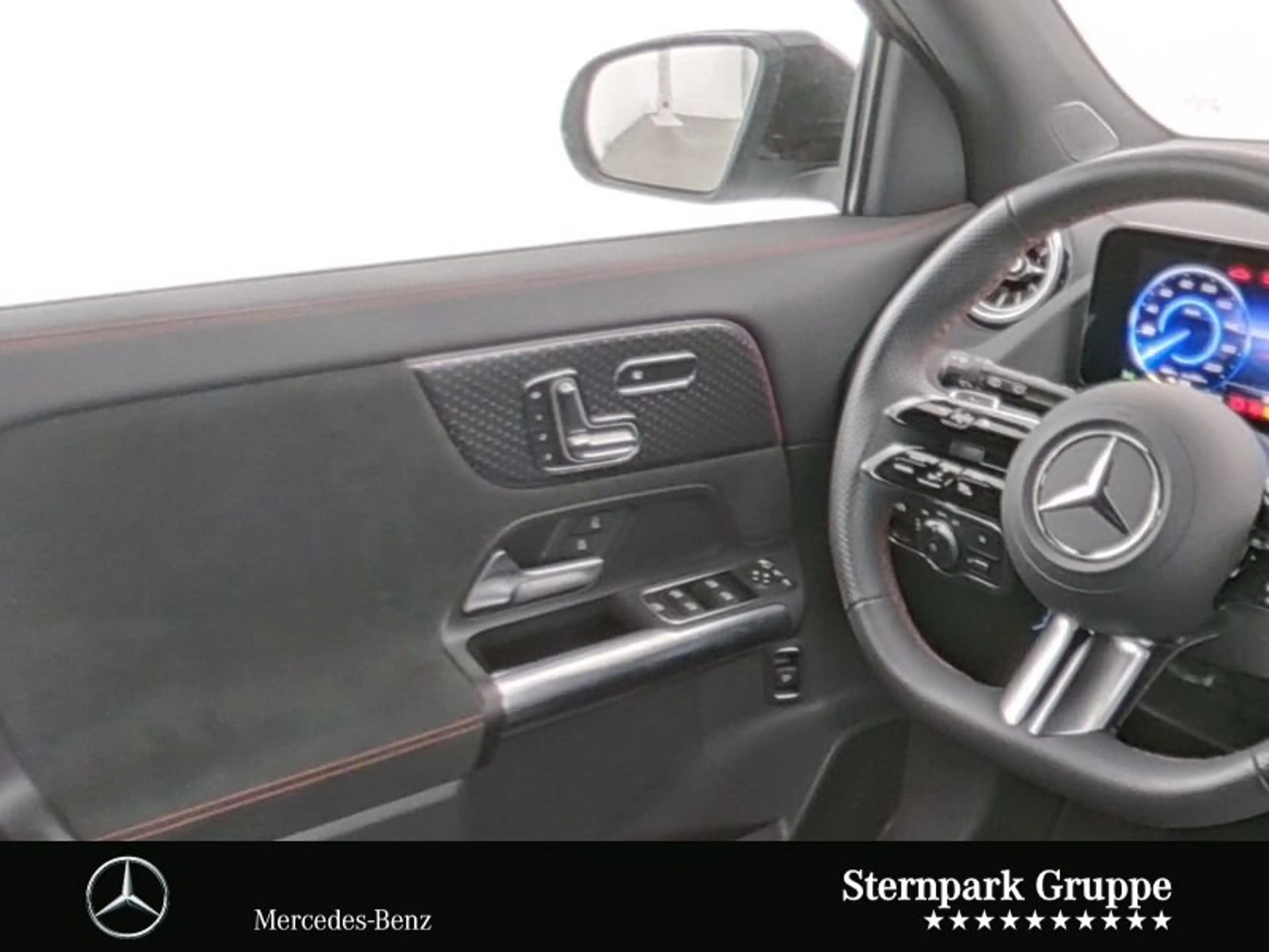 Mercedes-Benz EQA 250 EQA 250+ AMG+NIGHT+PANO+MEMORY+KAMERA+LED+KEYLES — photo 9