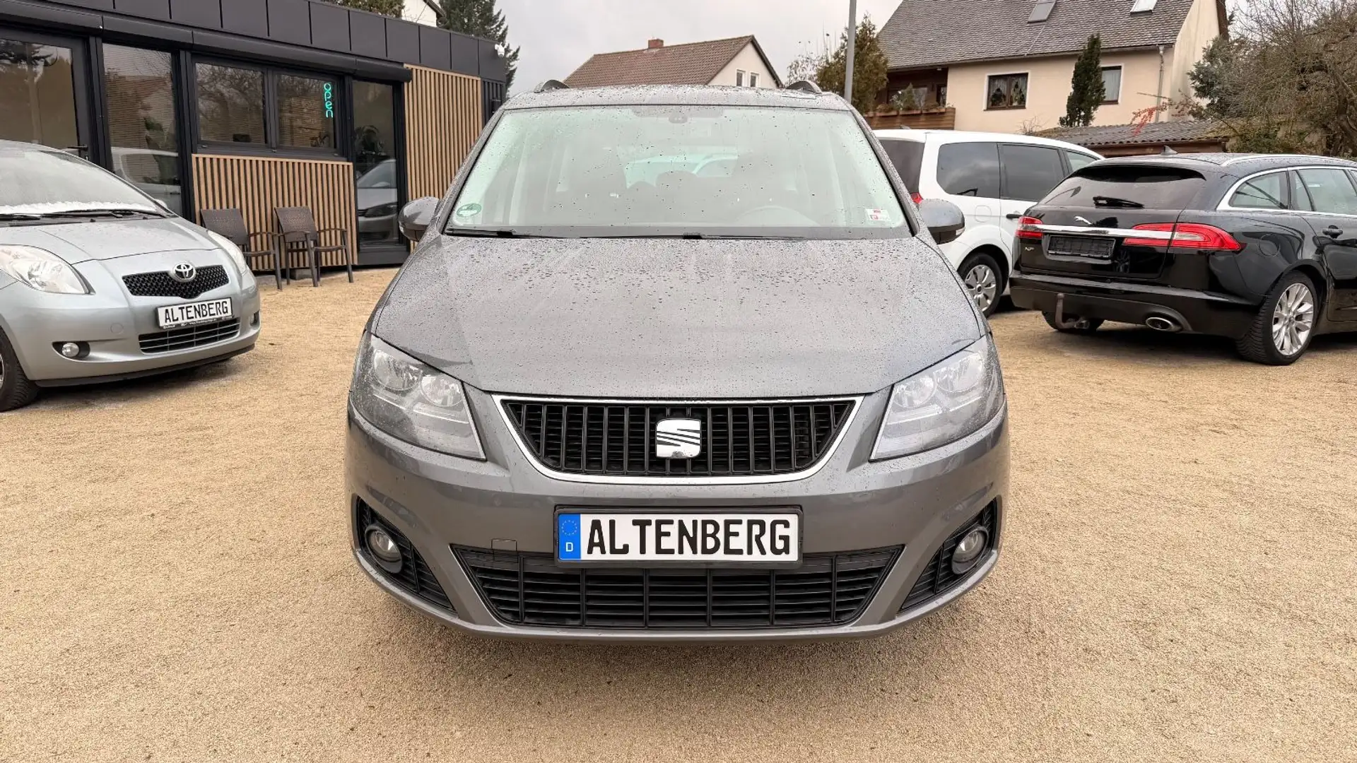 SEAT Alhambra Style,7 Sitze Gelb - 2