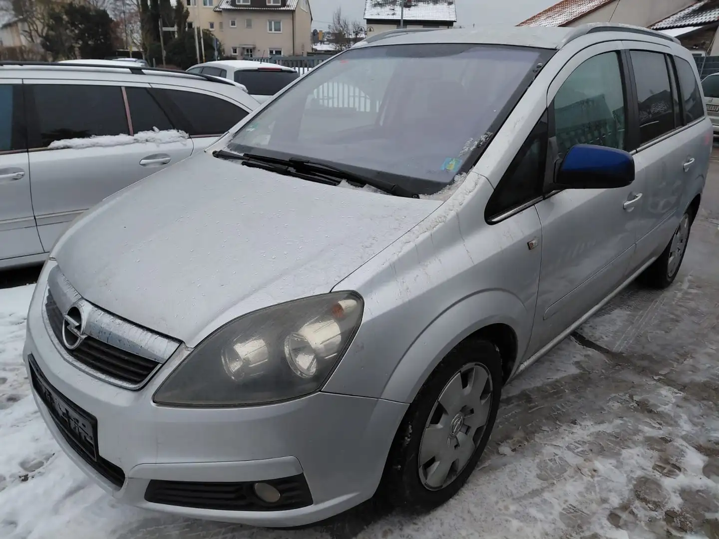 Opel Zafira 1.9 CDTI HU & AU 09-2026! Silber - 1