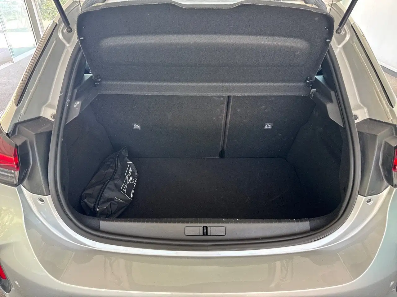Opel Corsa 1.2 100cv GS MT6, миниатюра 11