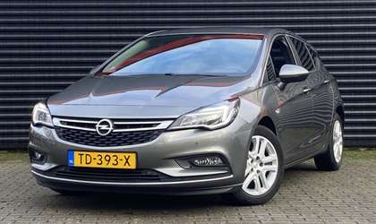 Opel Astra 1.0 Online Edition | Navigatie | Cruise control |