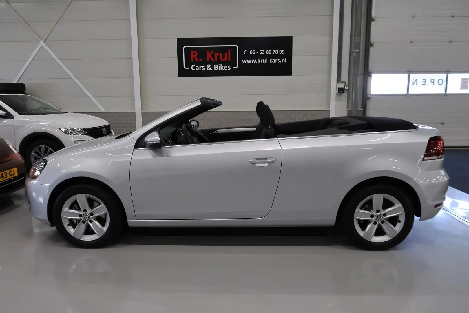 Volkswagen Golf Cabriolet 1.2 TSI BMT Airco-ECC PDC App connect Stoelverwarm Grigio - 2