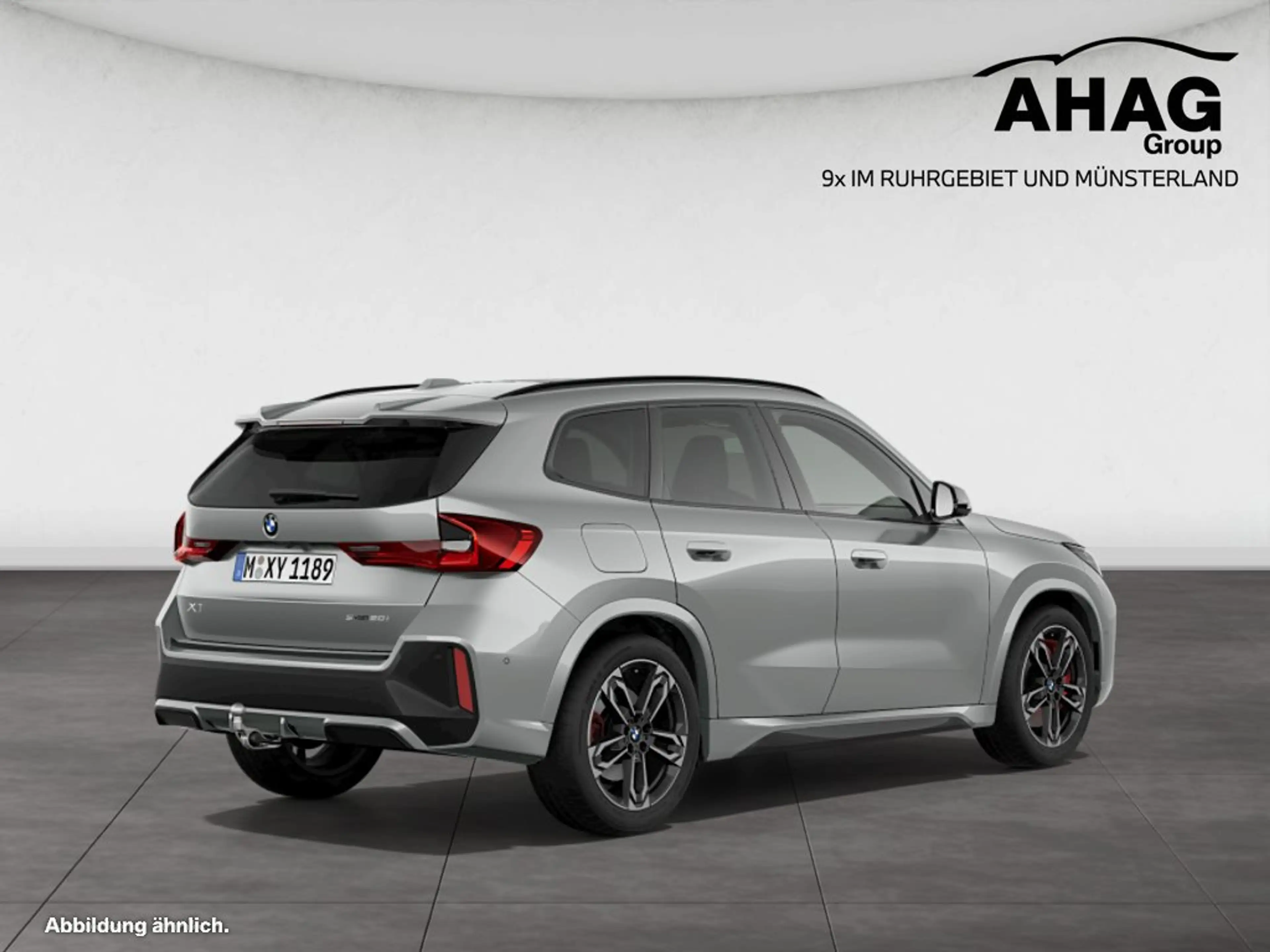 BMW X1 sDrive20i — photo 2