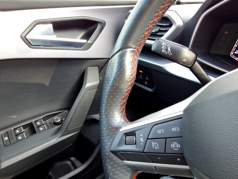 SEAT Leon 1.5 TSI FR LED Sitzhzg PLA Klimaautomatik — photo 13