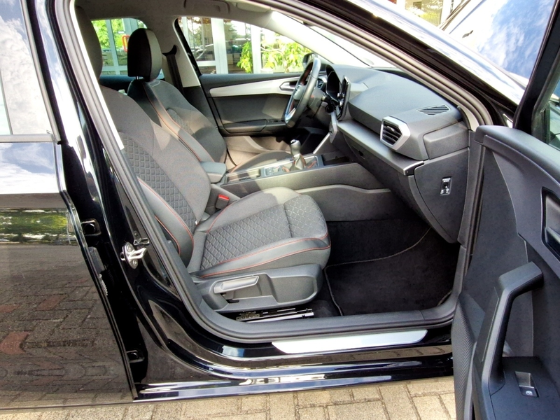 SEAT Leon 1.5 TSI FR LED Sitzhzg PLA Klimaautomatik — photo 8