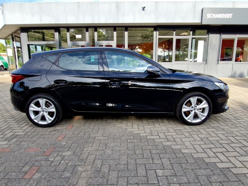 SEAT Leon 1.5 TSI FR LED Sitzhzg PLA Klimaautomatik — photo 6