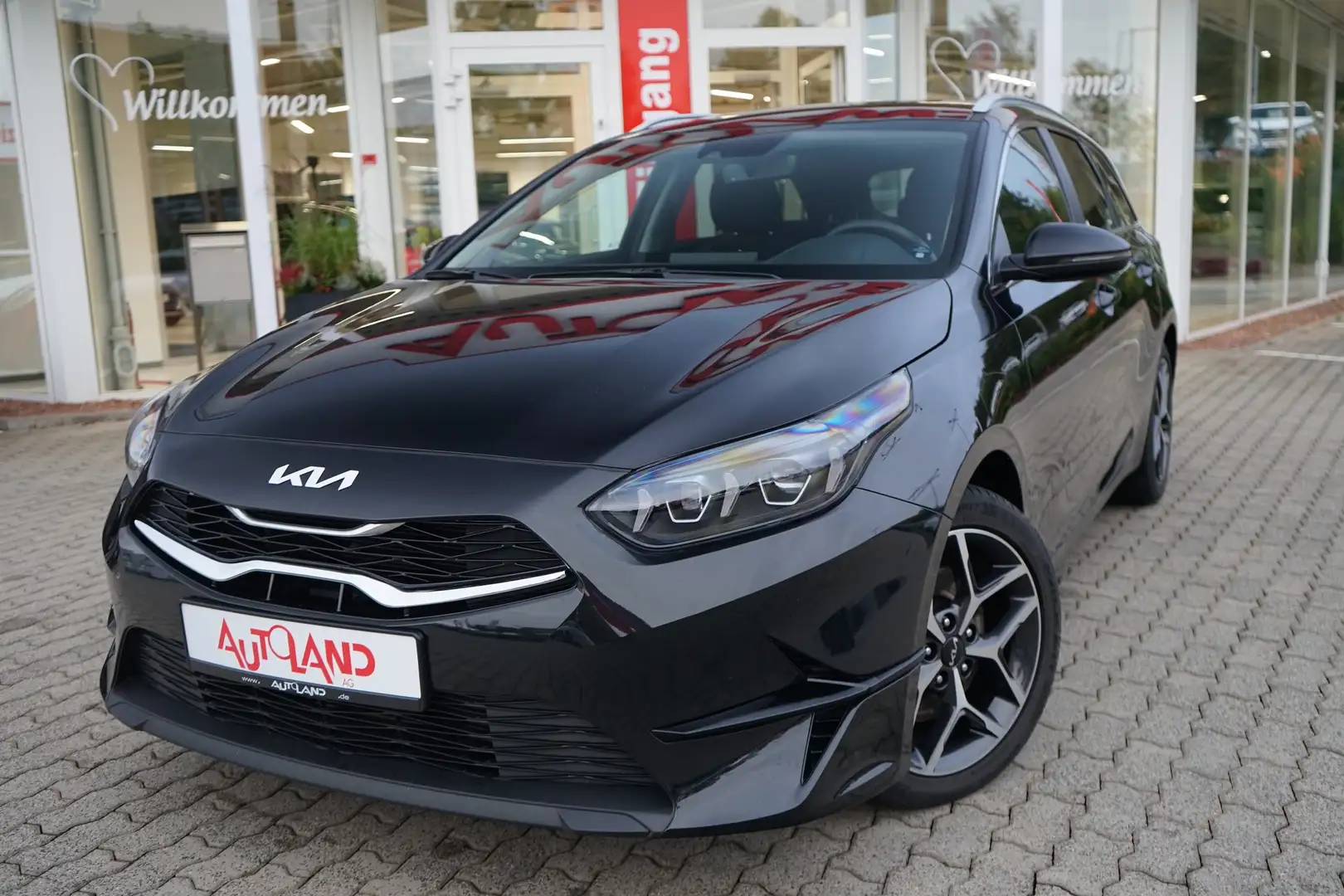 Kia Ceed SW / cee'd SW Ceed SW 1.5 T-GDI LED Navi Kamera Sitzheizung Schwarz - 1