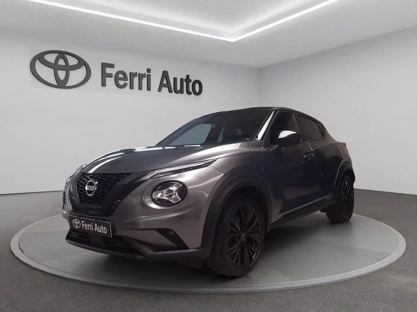 Nissan Juke 1.0 dig-t n-design 114cv Grigio - 1