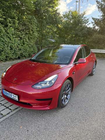 Imagine Tesla Model 3 RWD Hinterradantrieb