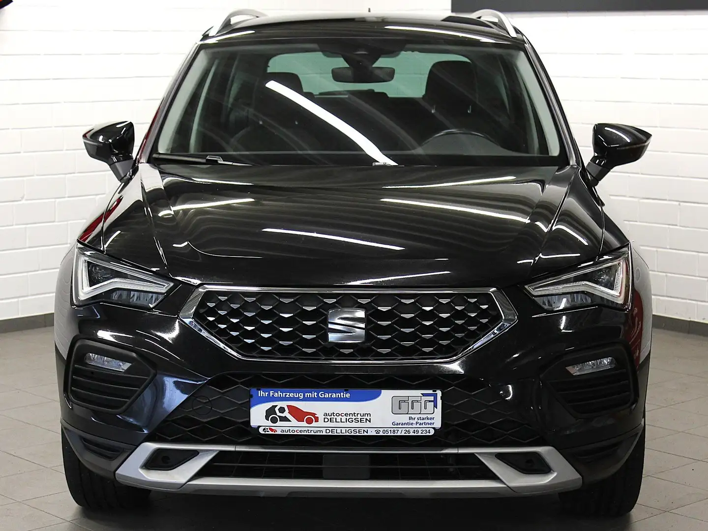 SEAT Ateca Xperience 2,0 Ltr. TDI  ACC / PCC Rfk AHK Shzg LED Noir - 2