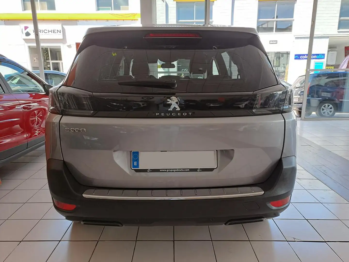 Peugeot 5008 1.2 PURETECH 96KW S&S ALLURE PACK 5P 7 PLAZAS Grau - 2