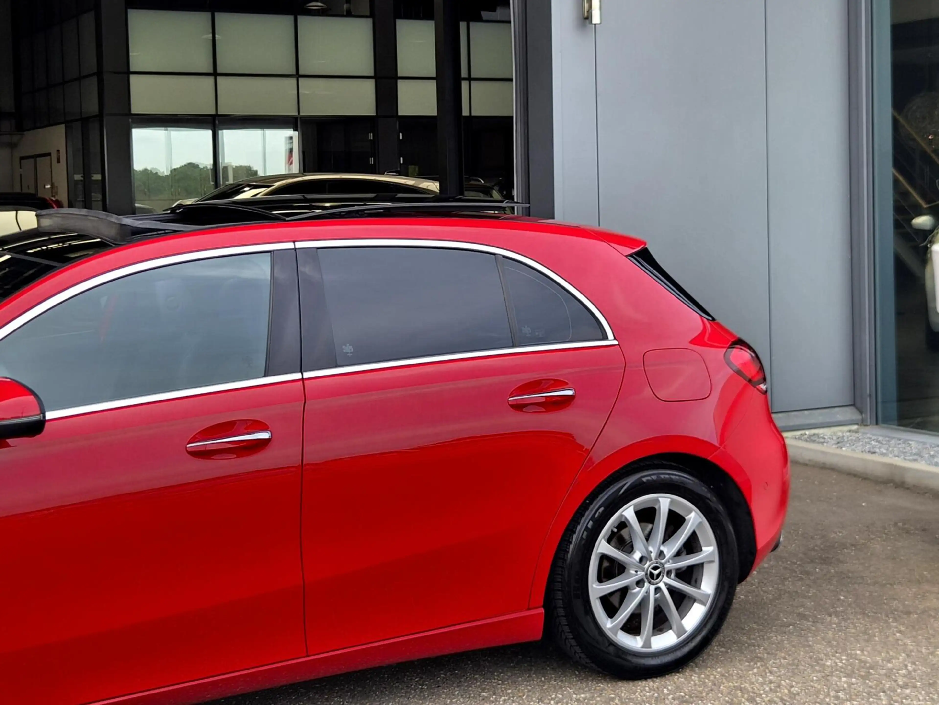 Mercedes-Benz A 180 Premium Plus Automaat 1e Eig!|Pano|Leer — photo 16