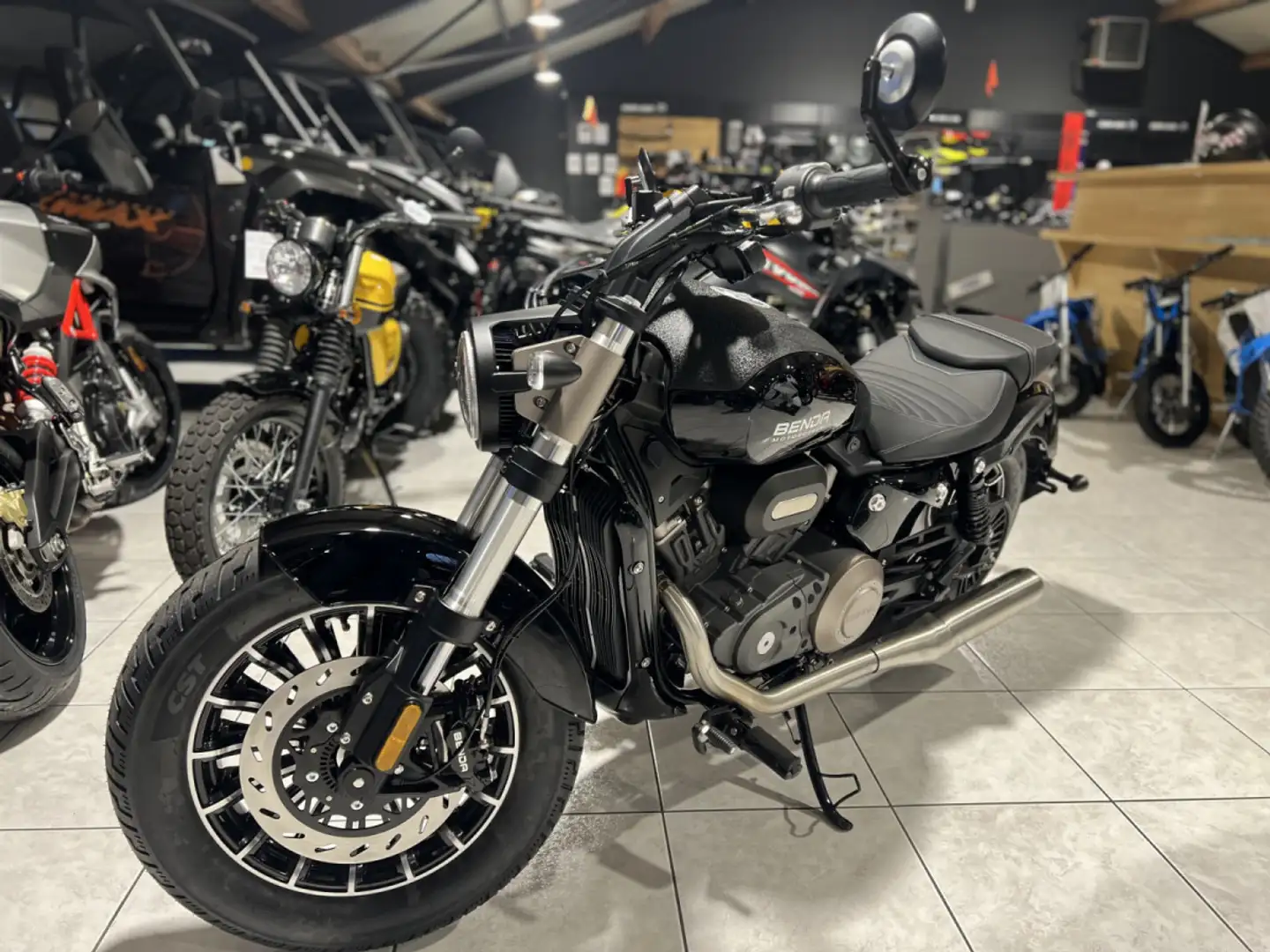 Benda Rock 125 Zwart - 2