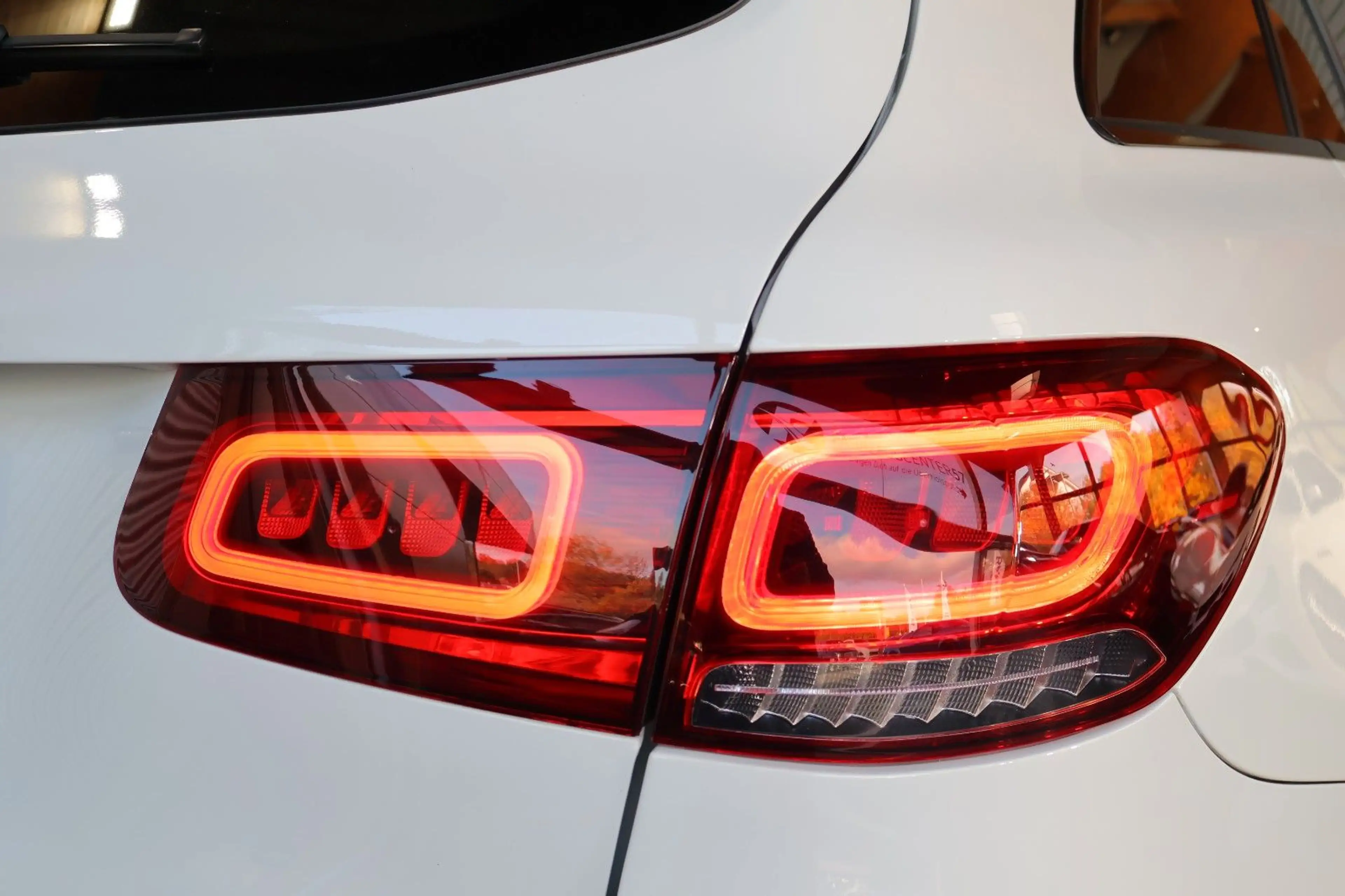 Mercedes-Benz GLC 300 4MATIC BURMESTER/RÜCKFAHRKAMERA/LED — photo 9