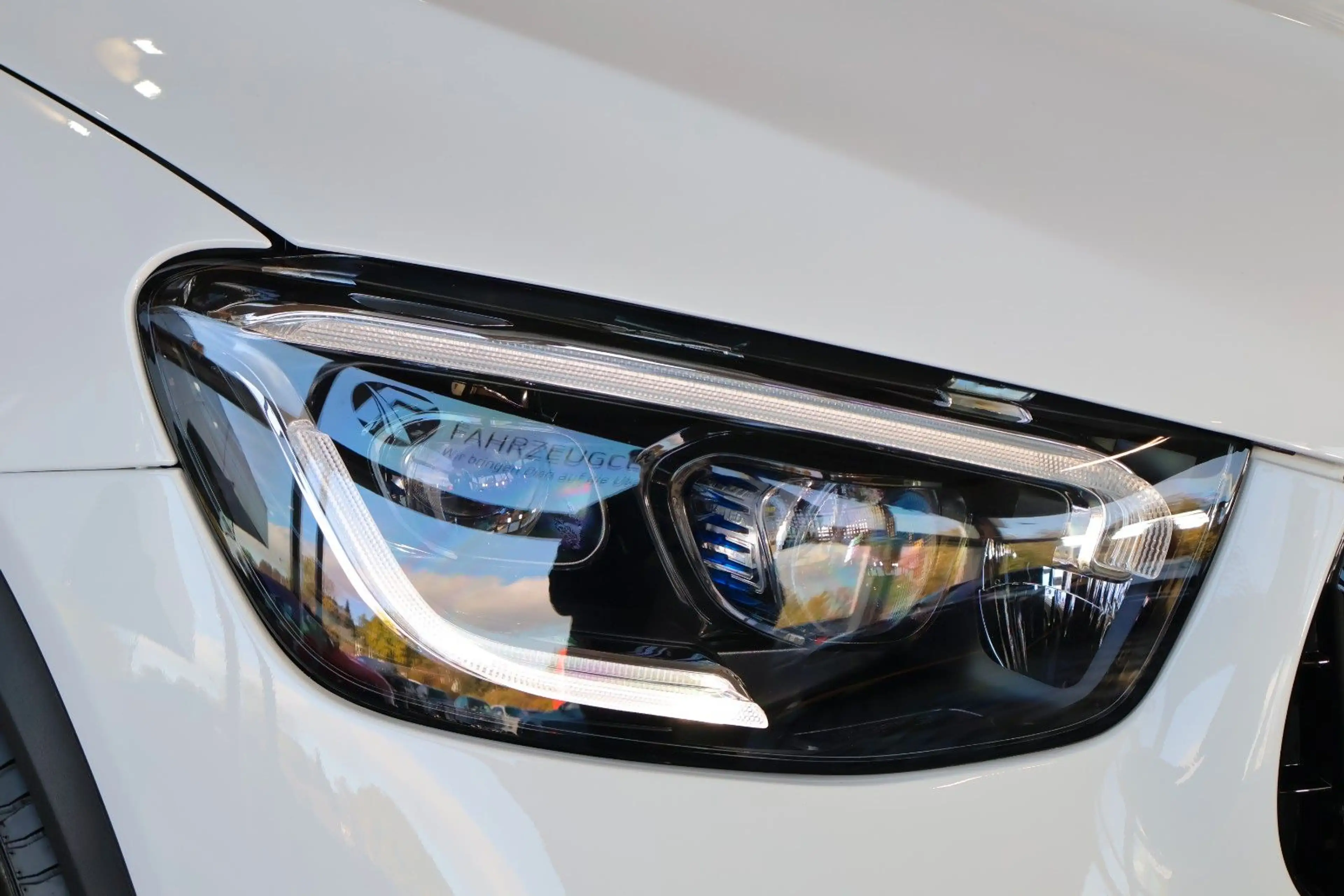 Mercedes-Benz GLC 300 4MATIC BURMESTER/RÜCKFAHRKAMERA/LED — photo 6