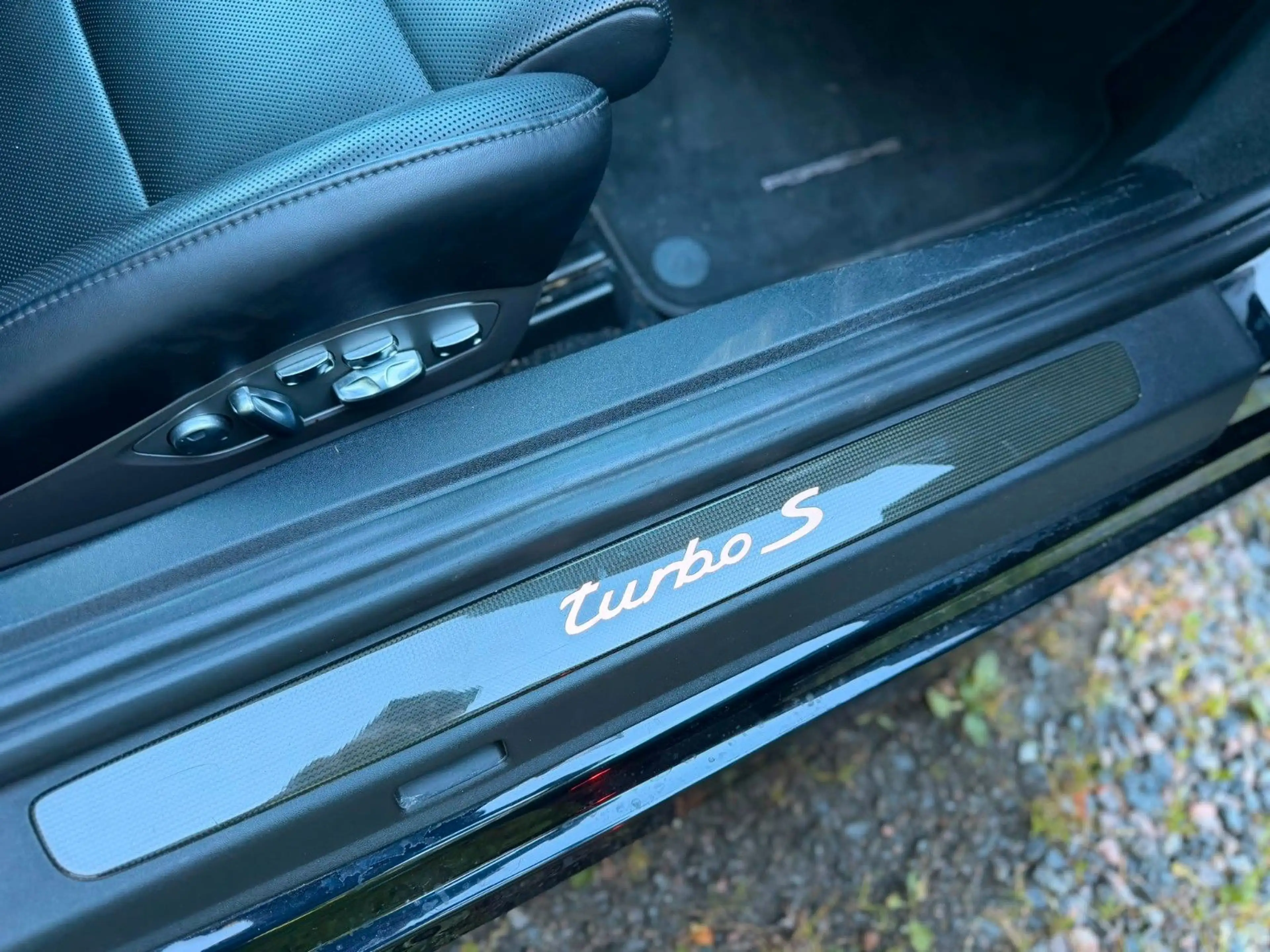 Porsche 911 991 Turbo S — photo 4