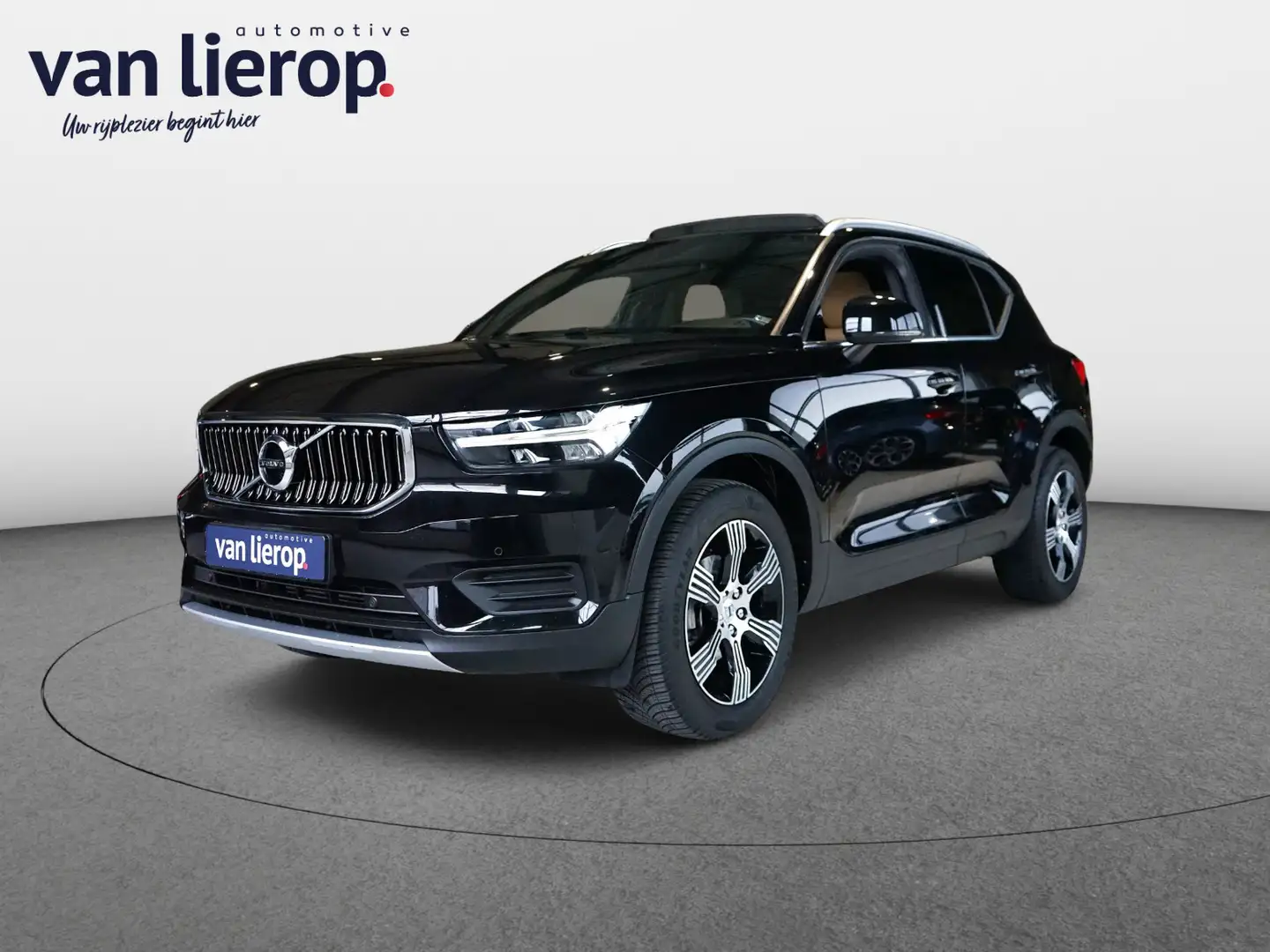 Volvo XC40 1.5 T3 Inscription PANO | LEDER | ACC | CAMERA | C Schwarz - 1