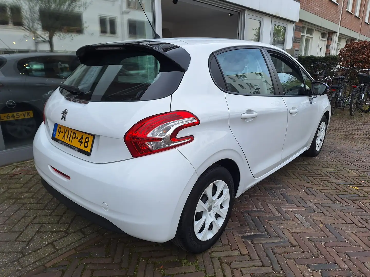 Peugeot 208 1.0 VTi LIKE 5Drs /Airco/Cruise/Garantie Wit - 2