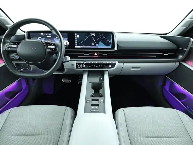 Hyundai Ioniq 6 view 9