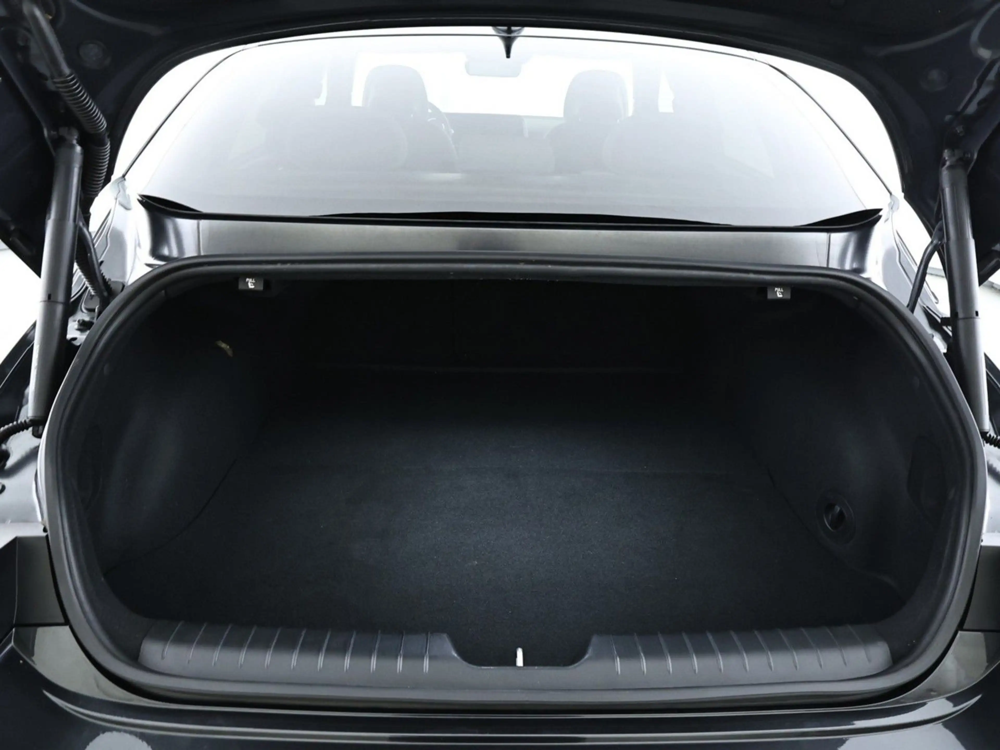 Hyundai IONIQ 6 77,4 kWh Uniq LED|Navi|360°|Leder|ACC — photo 6