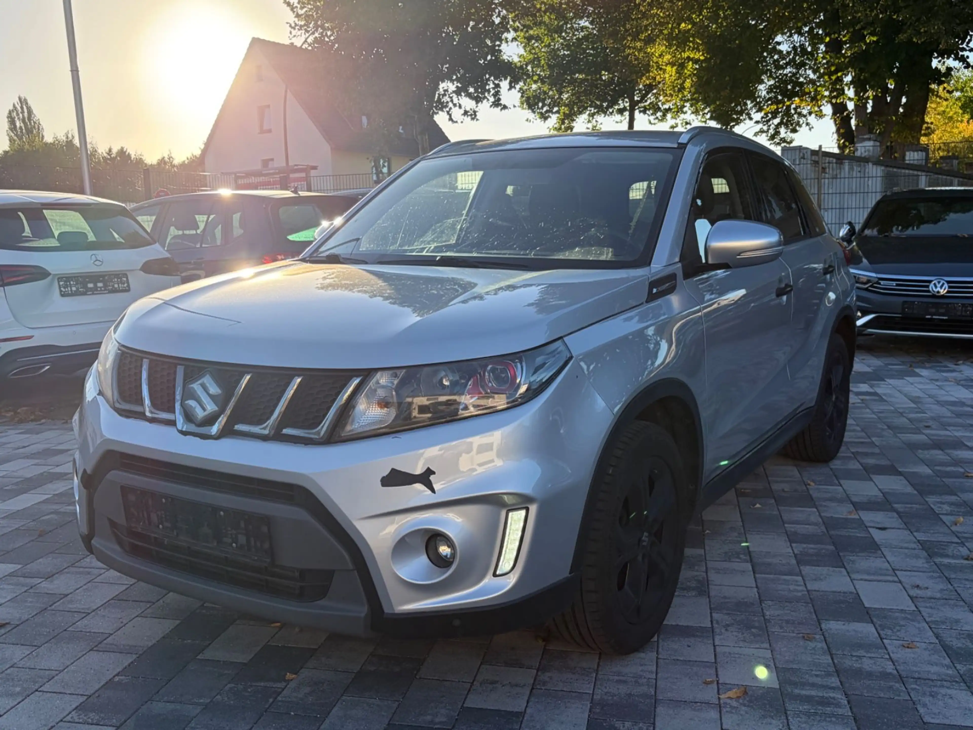 Suzuki Vitara 1.4 S 4x4 Automatik / ACC / Kamera / Aluf