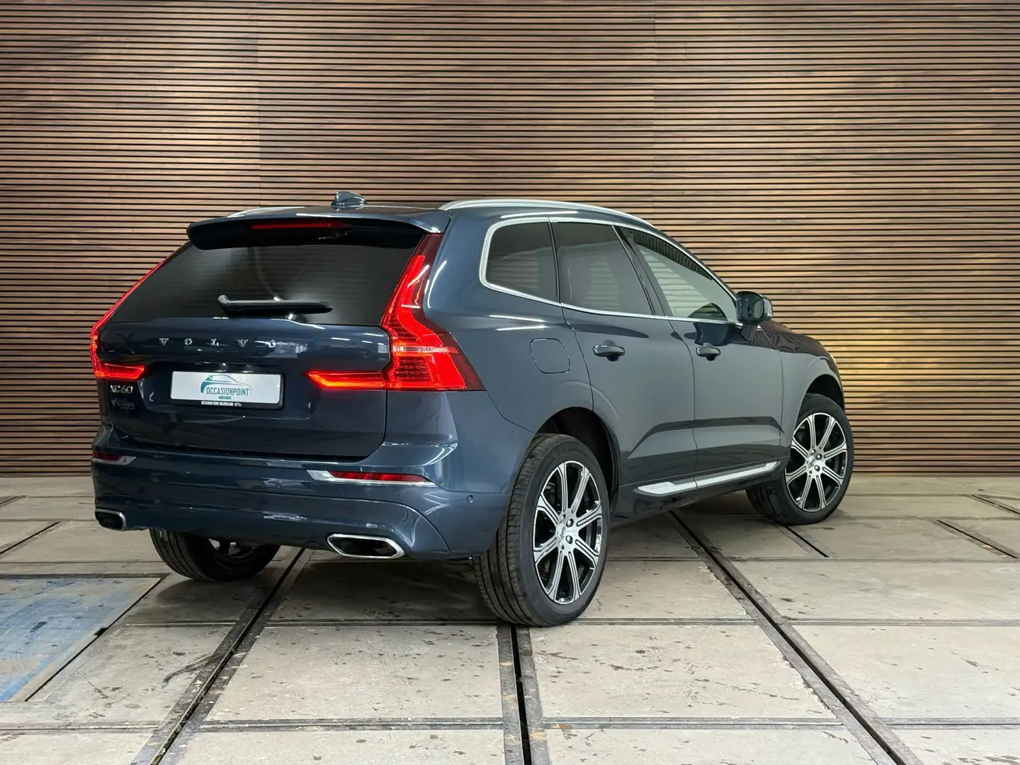 Volvo XC60 2.0 T8 Twin Engine AWD Inscription | Pano | Harman Blauw - 2