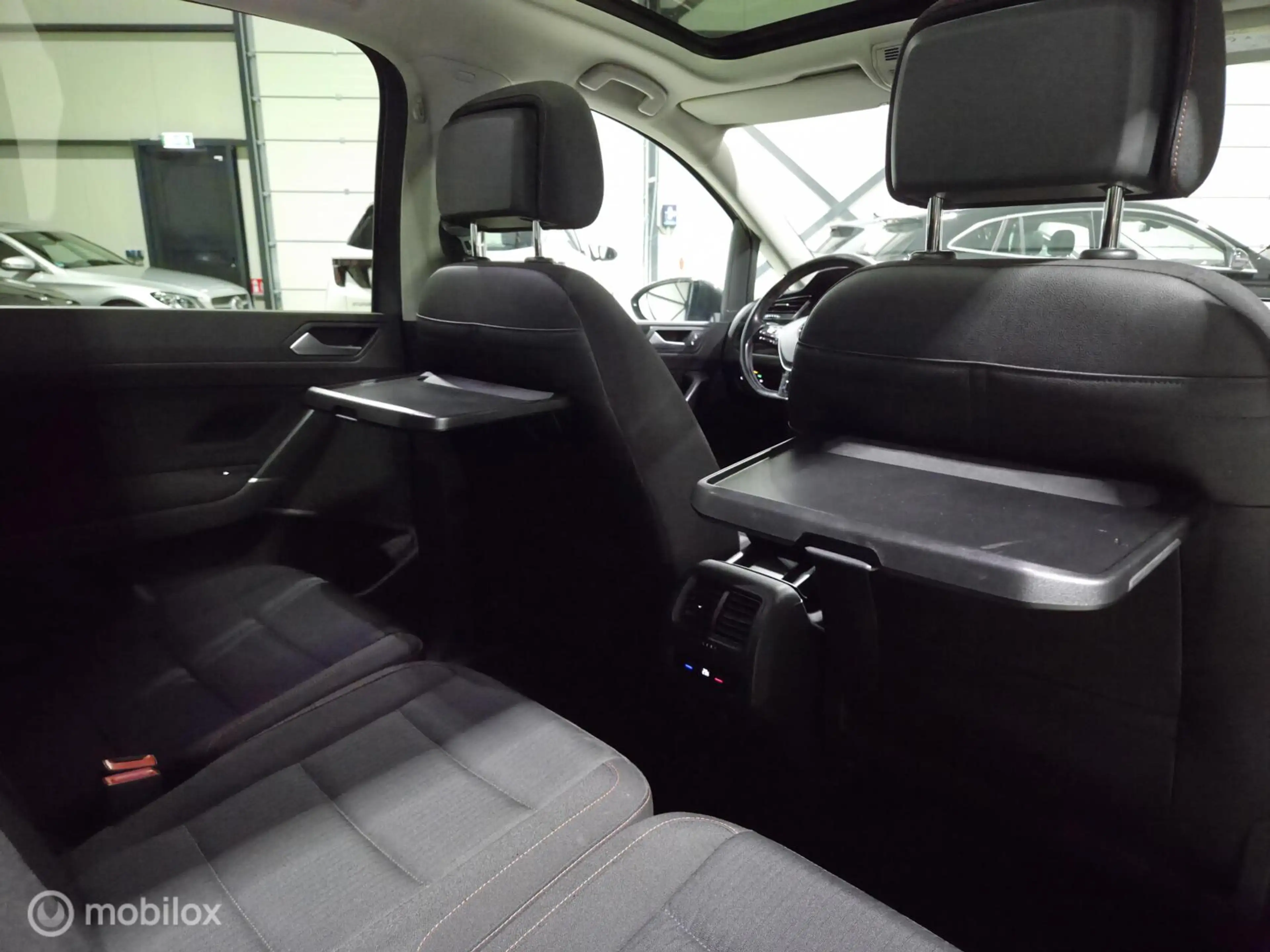 Volkswagen Touran 1.4 TSI Sound dsg Pano|LED — photo 38