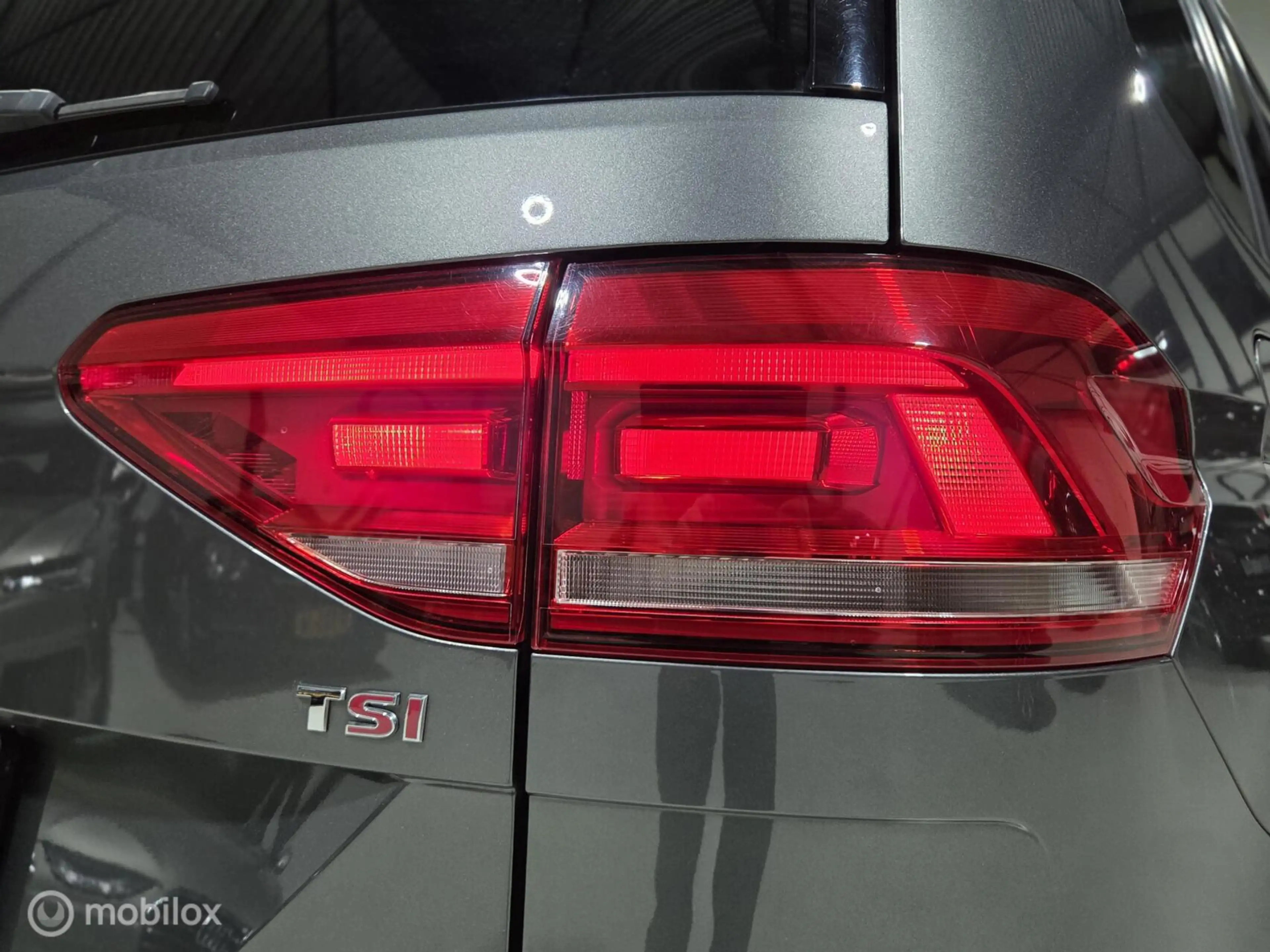 Volkswagen Touran 1.4 TSI Sound dsg Pano|LED — photo 11
