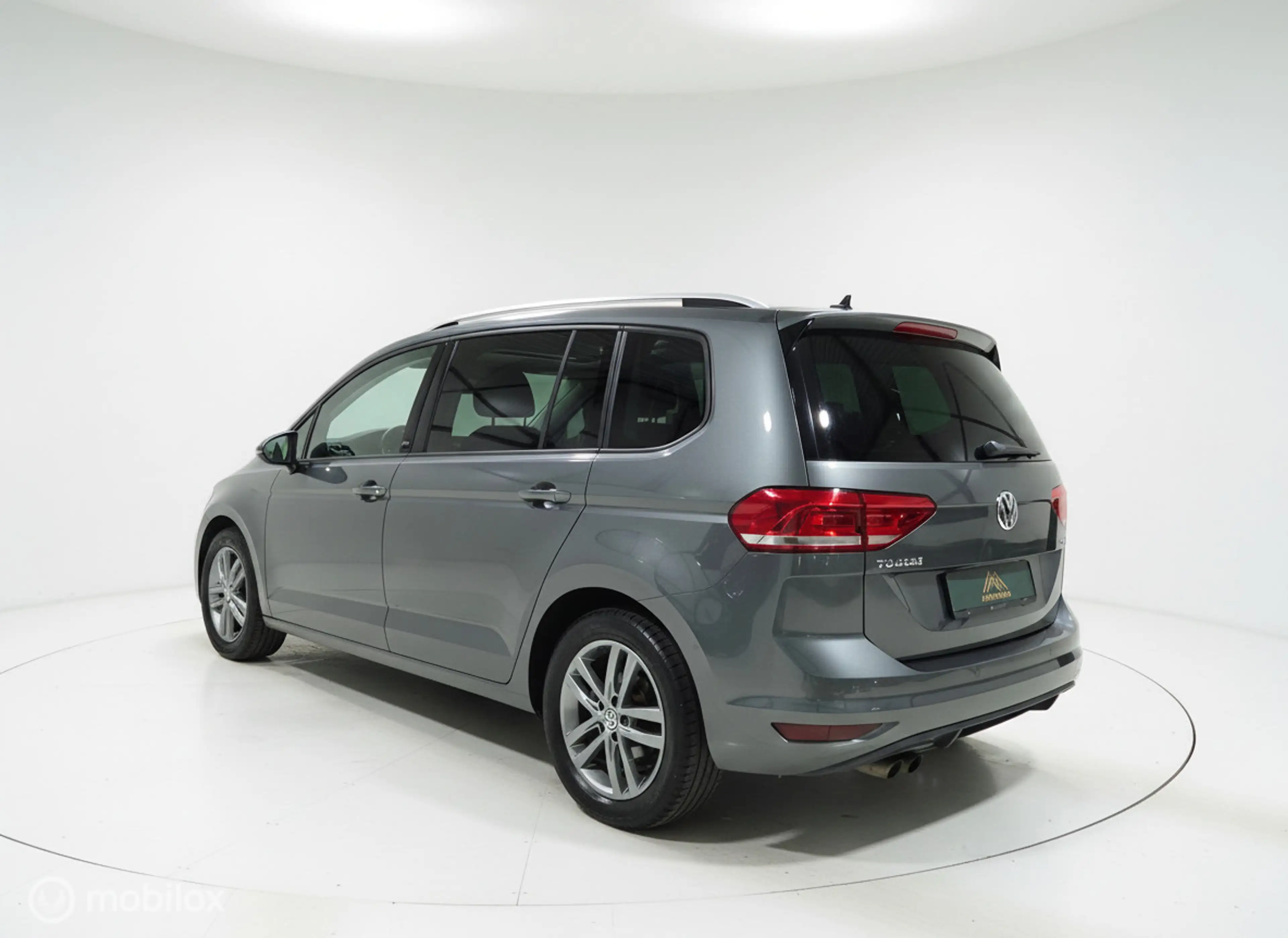 Volkswagen Touran 1.4 TSI Sound dsg Pano|LED — photo 2