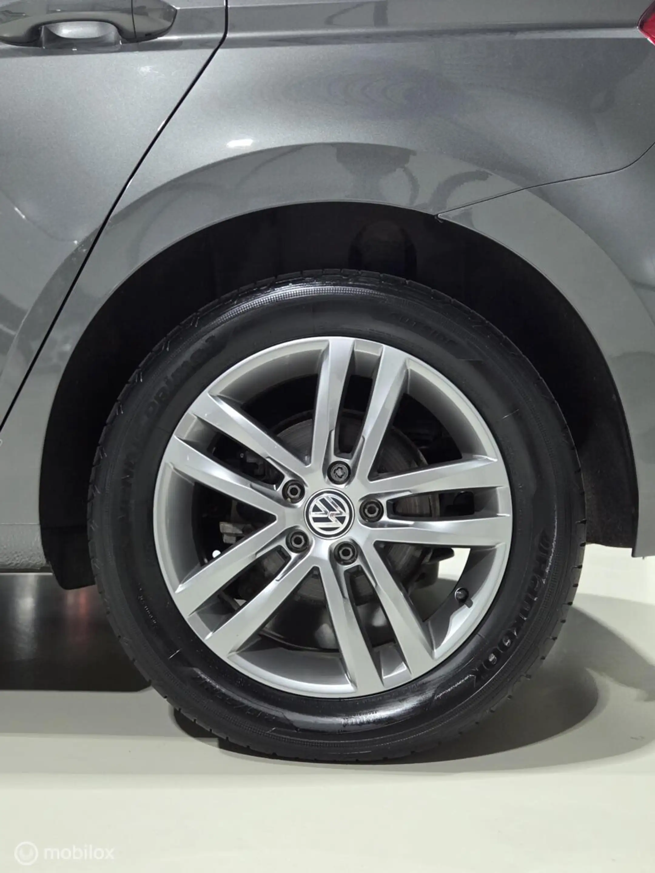 Volkswagen Touran 1.4 TSI Sound dsg Pano|LED — photo 13