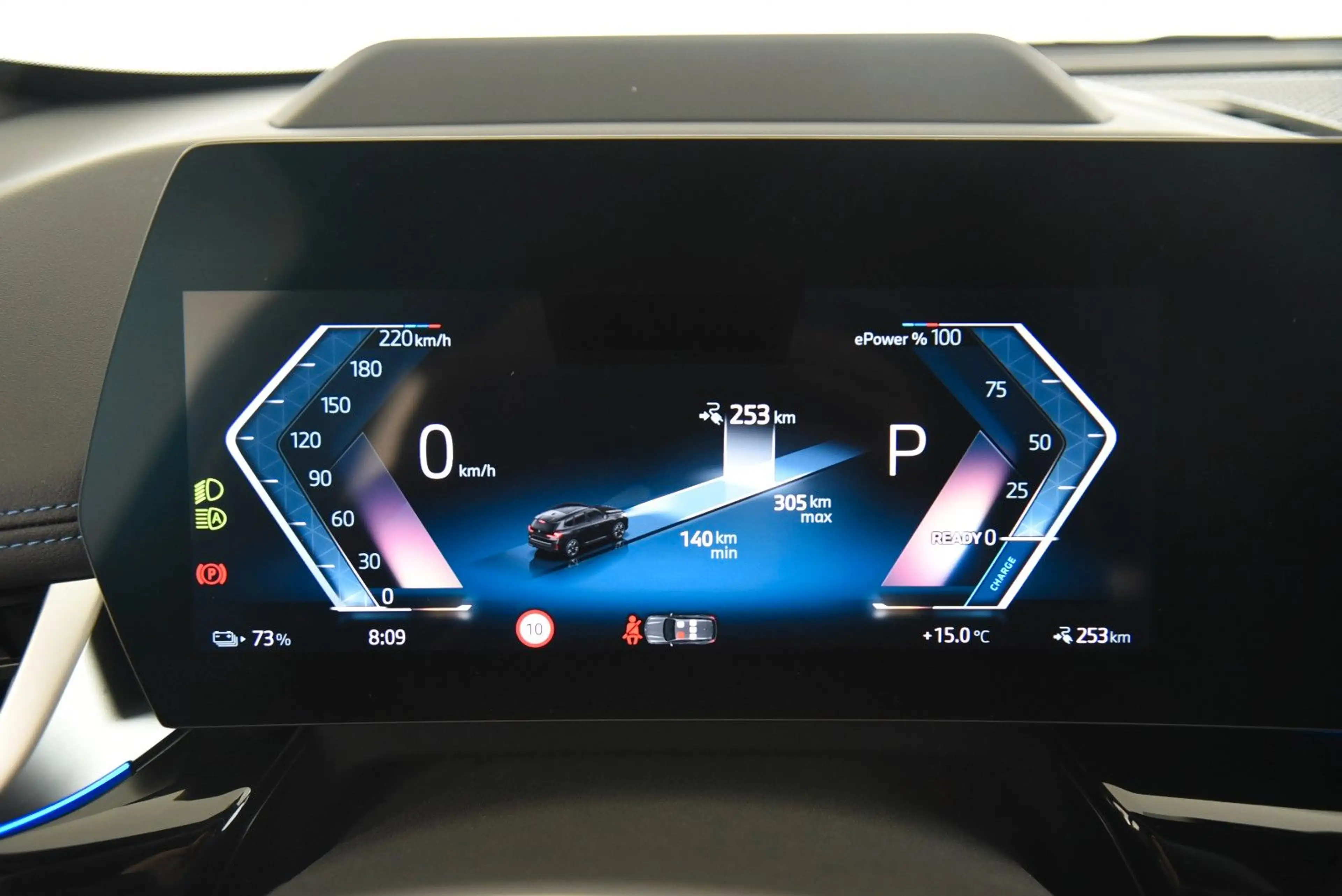BMW iX1 xDrive30 M Sport Pano ACC LED H&K AHK 360° — photo 11