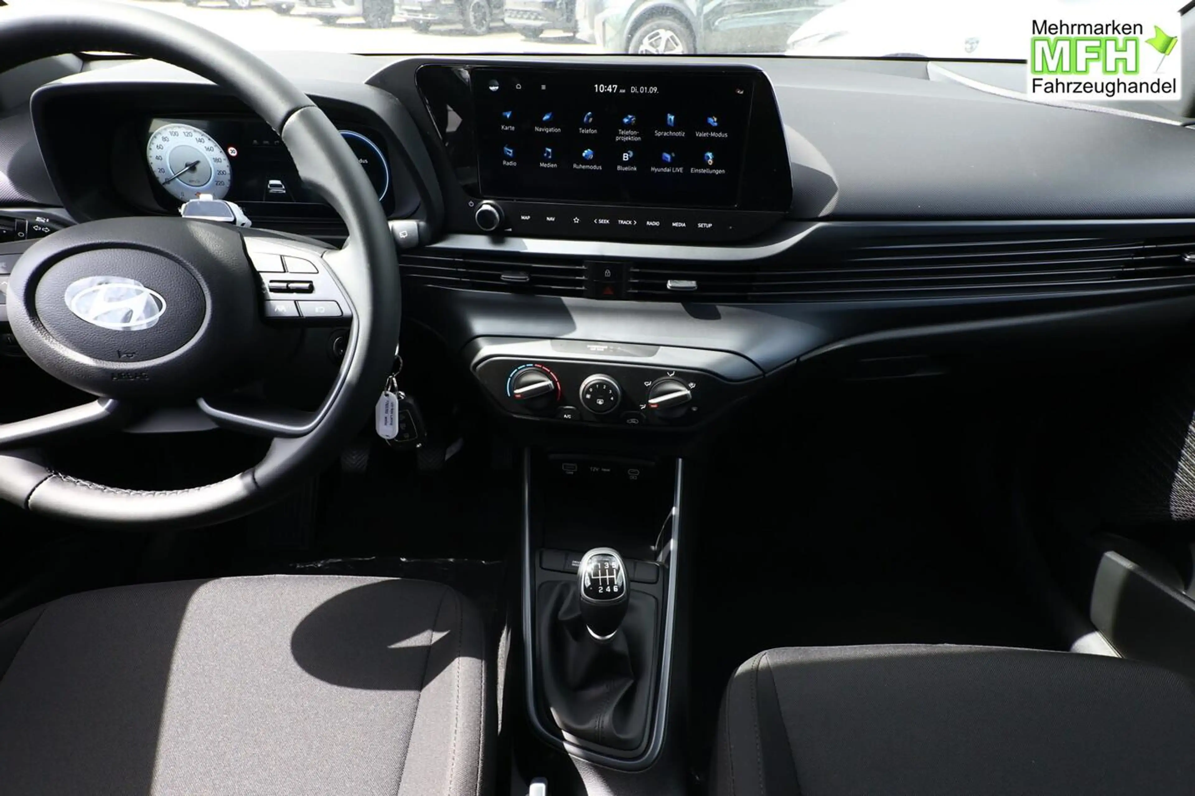 Hyundai i20 Blackline Blackl Nav CarPlay 16Z StyleP Temp Ka... — photo 7