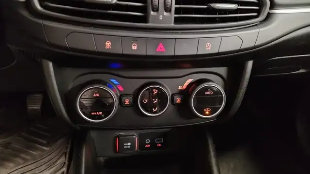 Fiat Tipo view 14