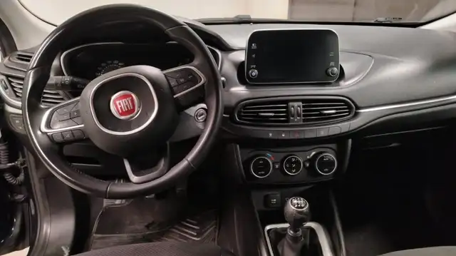 Fiat Tipo view 10
