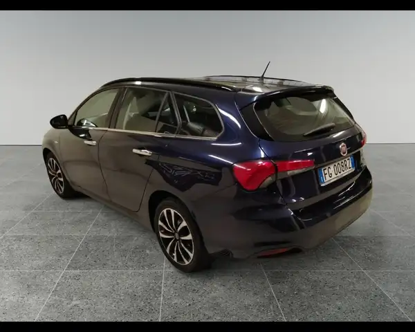 Fiat Tipo view 6