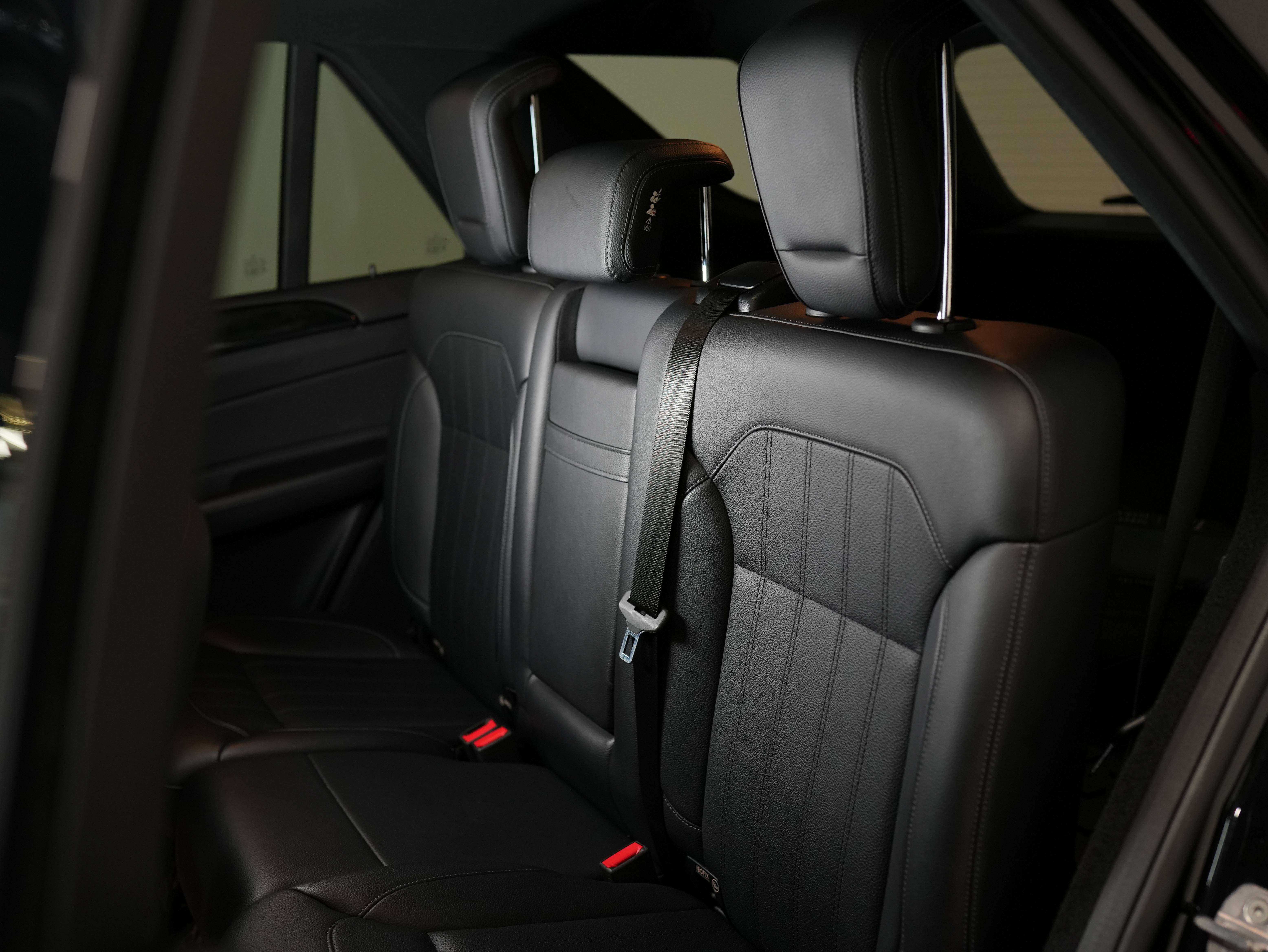 used 2019 Mercedes-Benz GLE car, priced at $26,900