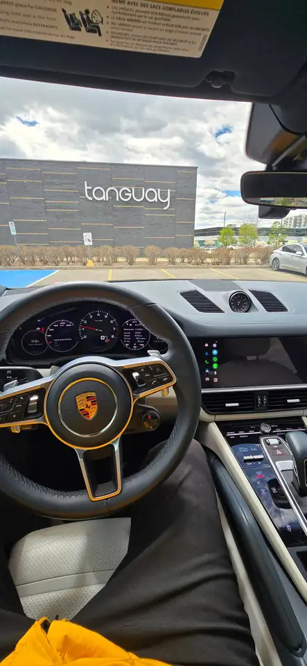 Porsche Cayenne снимка Porsche Cayenne