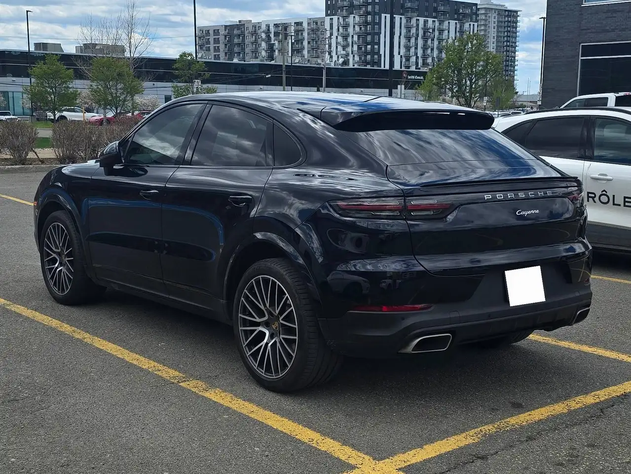Porsche Cayenne снимка Porsche Cayenne